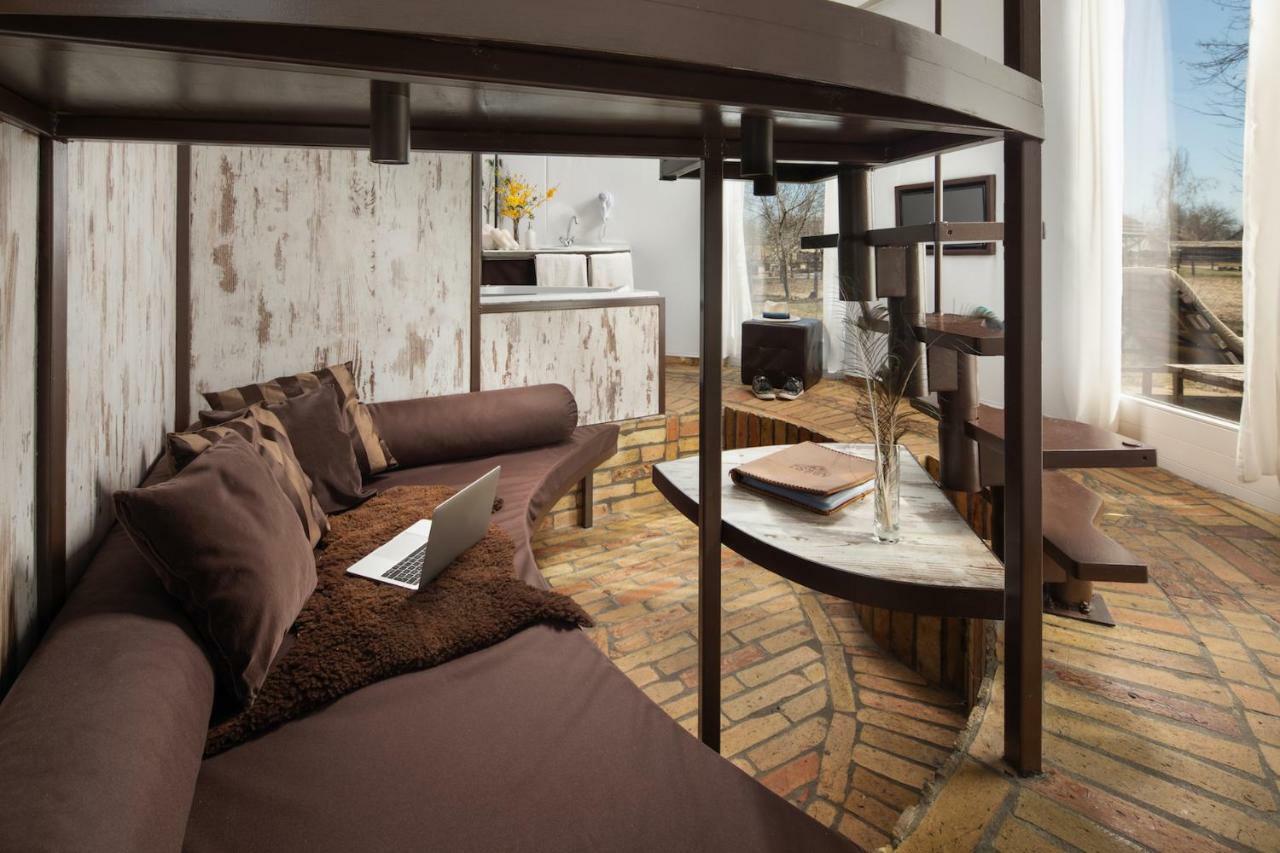 Homoki Lodge Bed & Beyond Glamping (Adults Only) Ruzsa Dış mekan fotoğraf